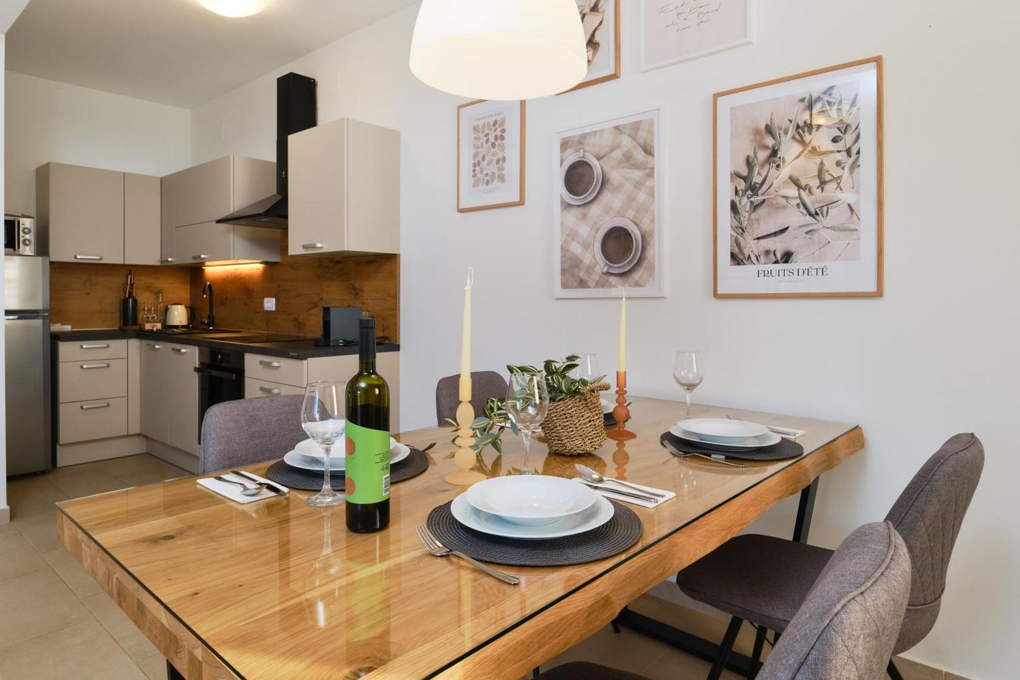 Apartments Divna มาลีโลชินจ์ ภายนอก รูปภาพ