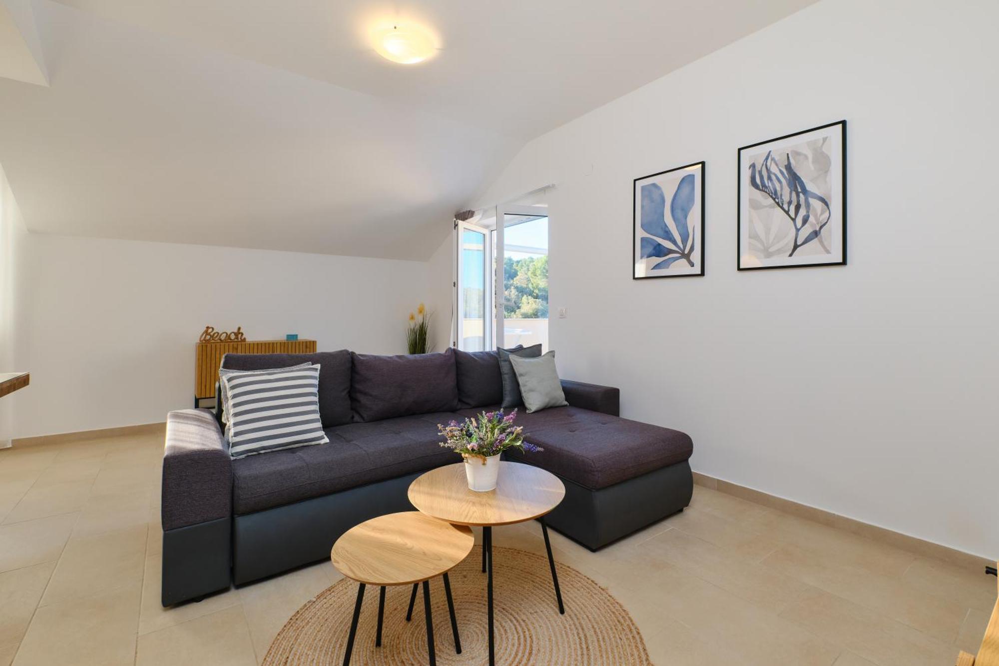 Apartments Divna มาลีโลชินจ์ ภายนอก รูปภาพ