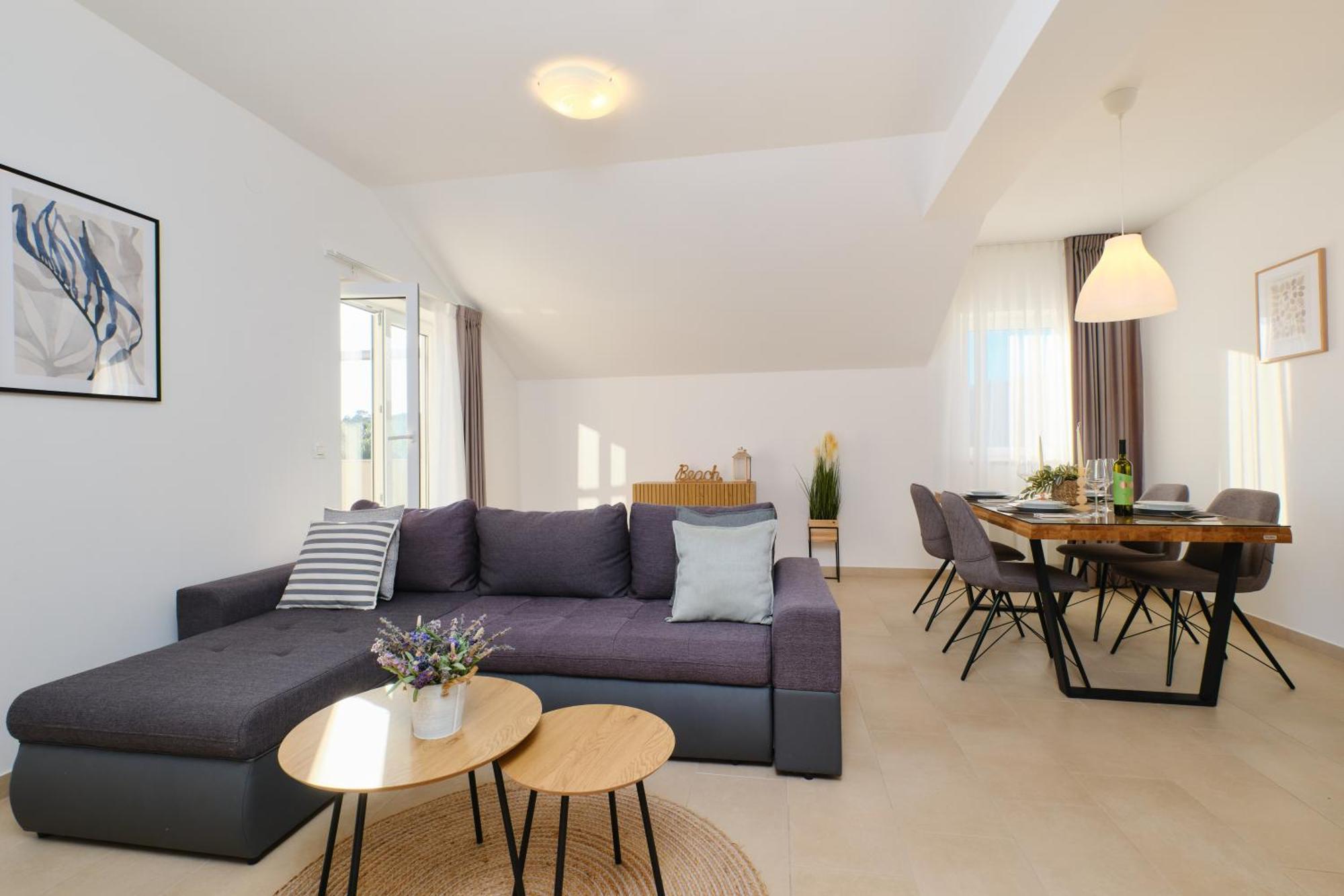 Apartments Divna มาลีโลชินจ์ ภายนอก รูปภาพ