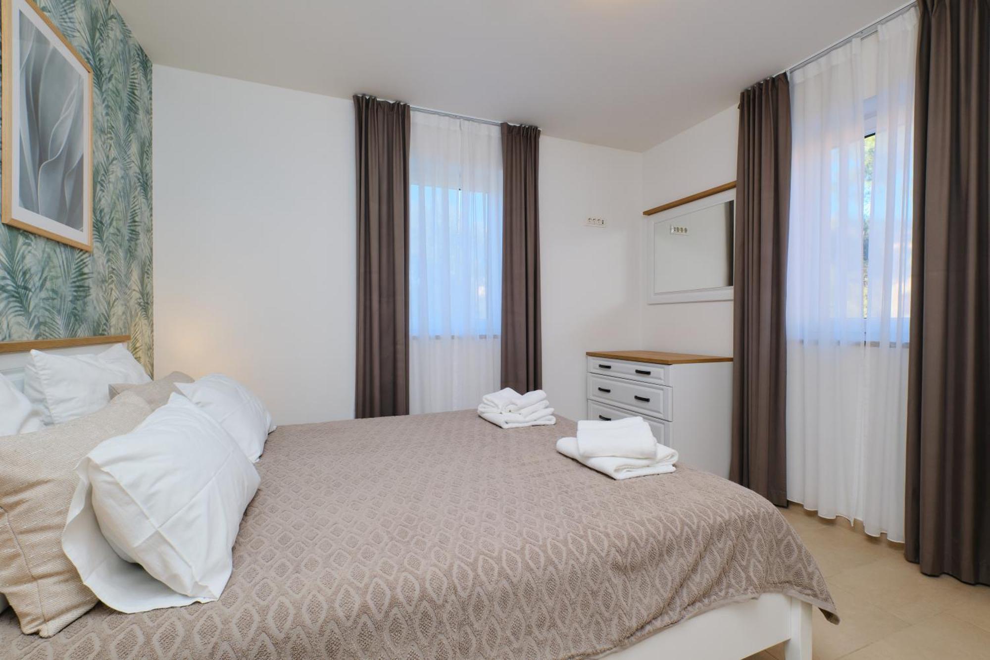 Apartments Divna มาลีโลชินจ์ ภายนอก รูปภาพ