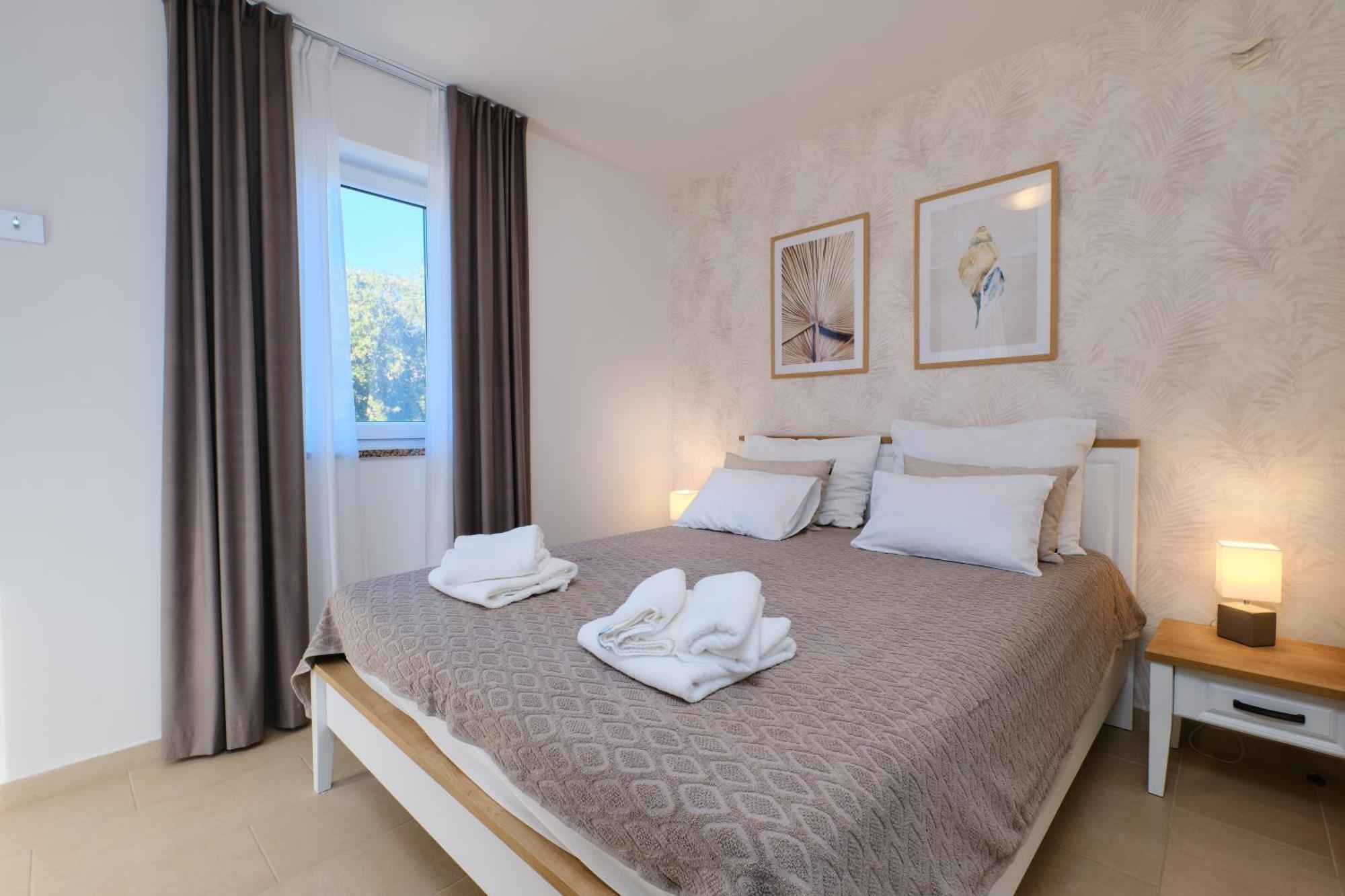 Apartments Divna มาลีโลชินจ์ ภายนอก รูปภาพ