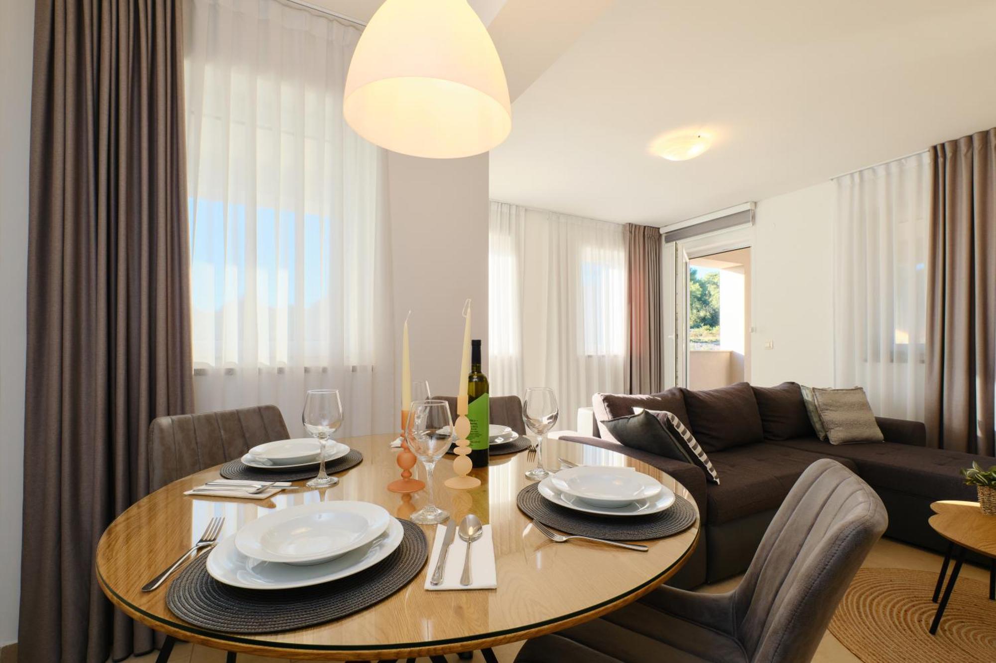 Apartments Divna มาลีโลชินจ์ ภายนอก รูปภาพ